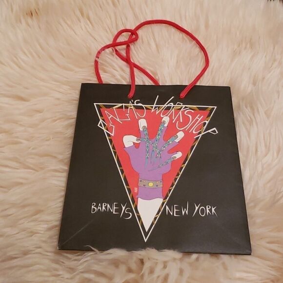 GAGA'S Workshop Barney's NY paper bag - Picture 1 of 5
